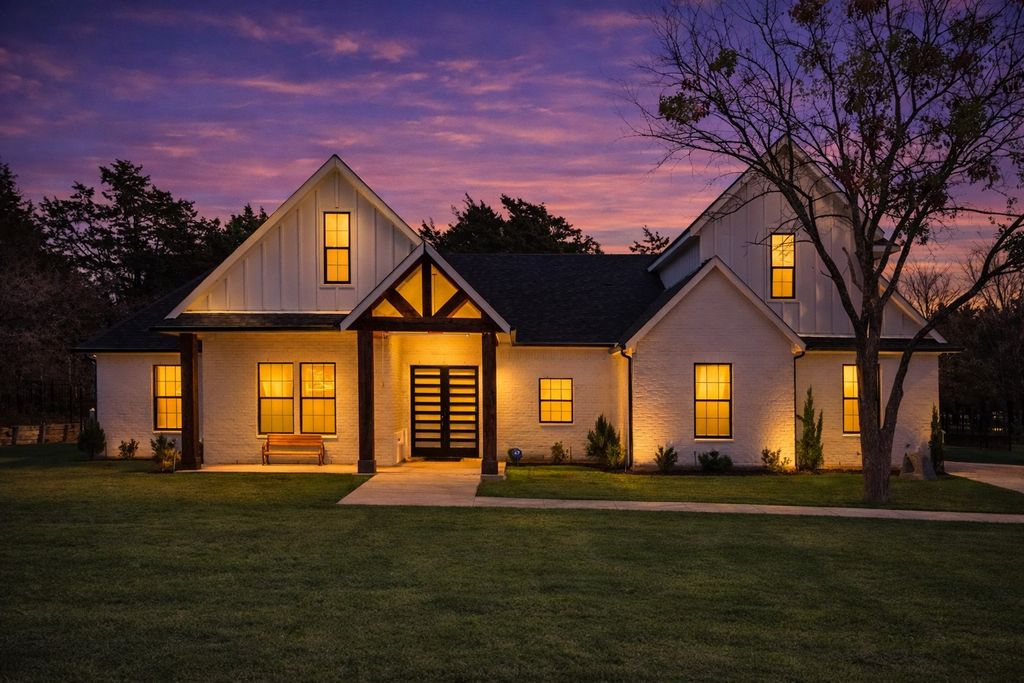 328 Brandon Way, Pottsboro, TX 75076