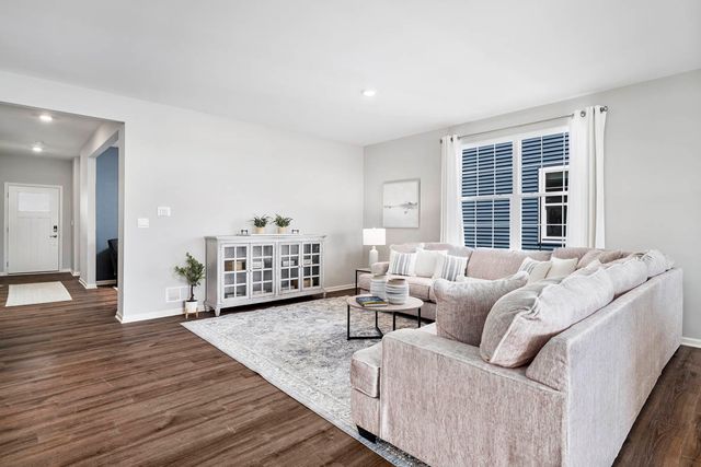 25500 W Sandalwood Lane, Plainfield, IL 60544