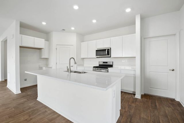 25500 W Sandalwood Lane, Plainfield, IL 60544