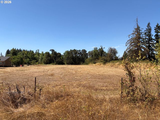 85808 Loop Ln, Eugene, OR 97405