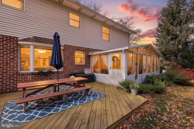 3971 LITTLE JOHN DR, York, PA 17408