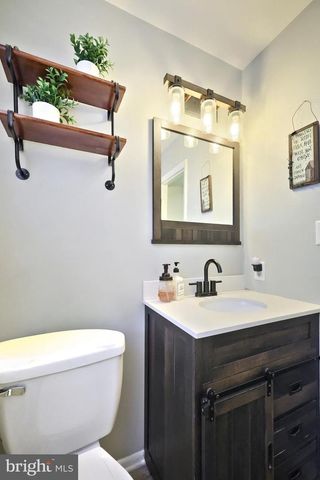 3971 LITTLE JOHN DR, York, PA 17408