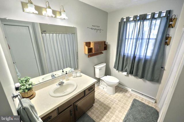 3971 LITTLE JOHN DR, York, PA 17408