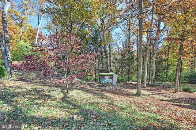 3971 LITTLE JOHN DR, York, PA 17408