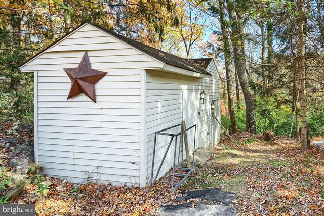 3971 LITTLE JOHN DR, York, PA 17408