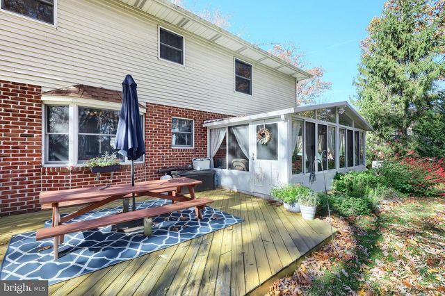 3971 LITTLE JOHN DR, York, PA 17408