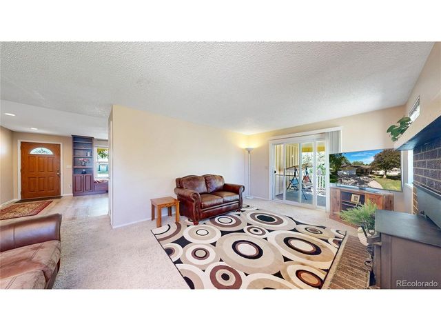 7027 Vivian Ct, Arvada, CO 80004