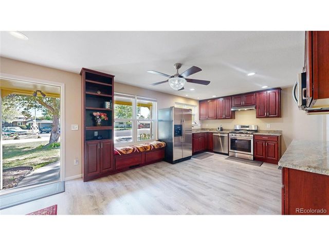 7027 Vivian Ct, Arvada, CO 80004