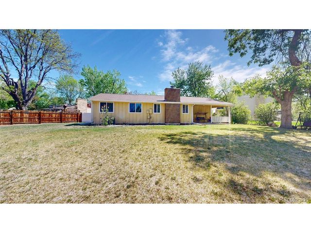 7027 Vivian Ct, Arvada, CO 80004