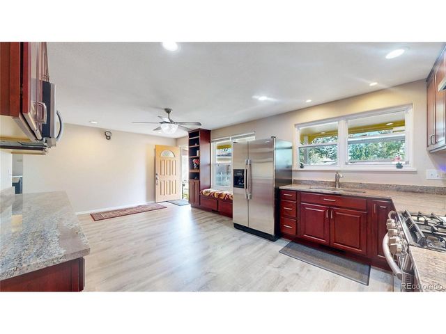 7027 Vivian Ct, Arvada, CO 80004