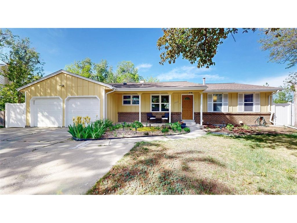 7027 Vivian Ct, Arvada, CO 80004