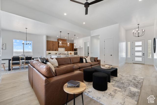 794 S 1690 W, Hurricane, UT 84737