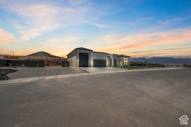 794 S 1690 W, Hurricane, UT 84737