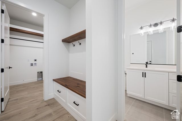 794 S 1690 W, Hurricane, UT 84737