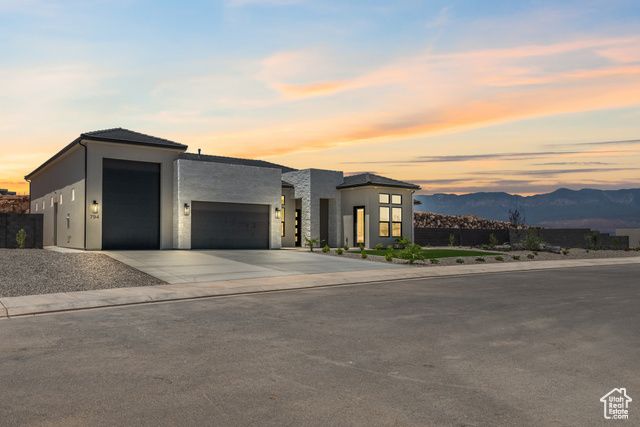 794 S 1690 W, Hurricane, UT 84737