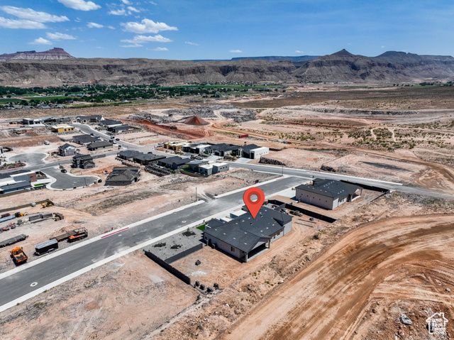 794 S 1690 W, Hurricane, UT 84737