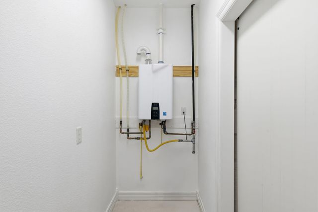 2819 Pearce Meadow, Rosharon, TX 77583