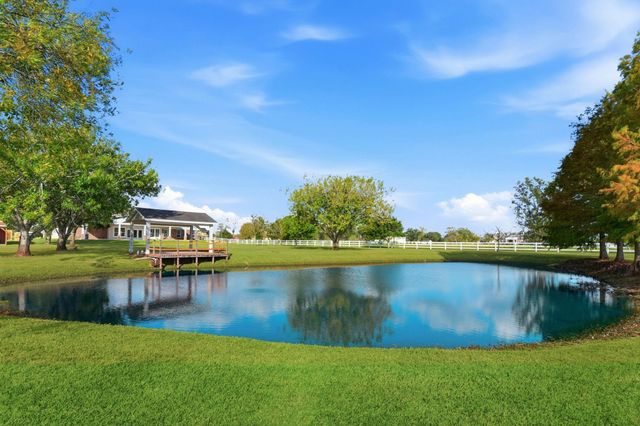 2819 Pearce Meadow, Rosharon, TX 77583