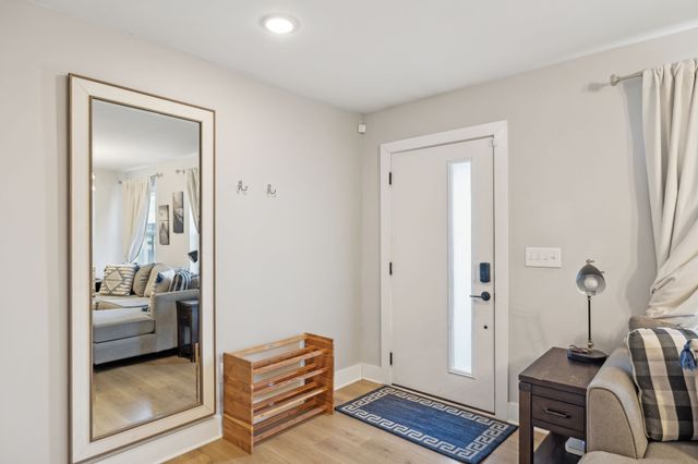 110 Duke St Apt 3, Nashville, TN 37207