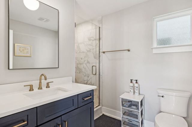 110 Duke St Apt 3, Nashville, TN 37207