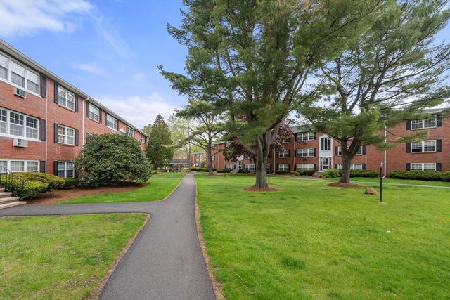 4 Tara Dr. 4, Weymouth, MA 02188