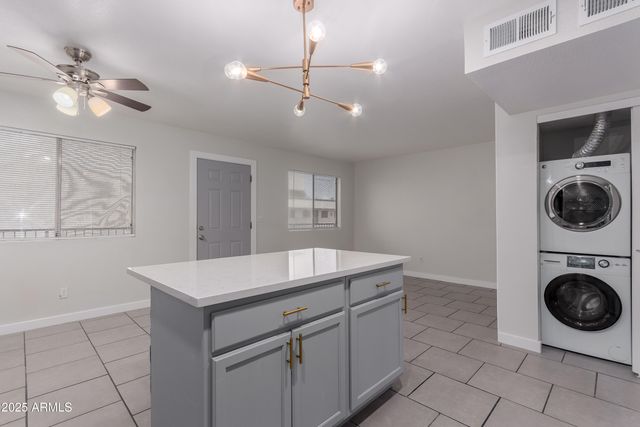 18202 N CAVE CREEK Road 245, Phoenix, AZ 85032