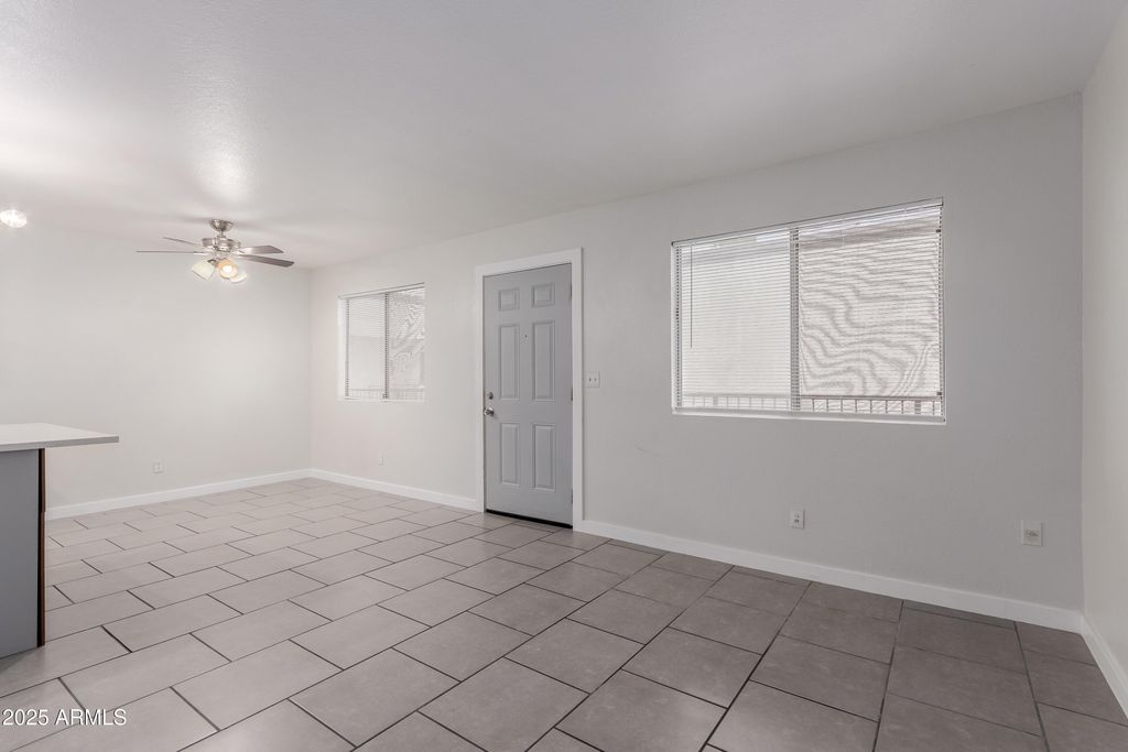 18202 N CAVE CREEK Road 245, Phoenix, AZ 85032 — photo 3