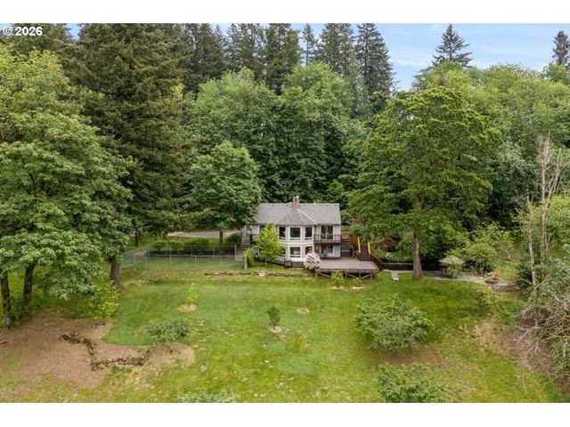 10585 BEUTEL Rd, Oregon City, OR 97045