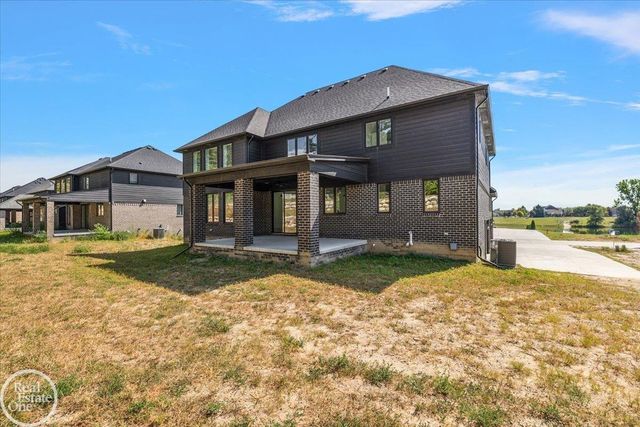 3515 Forster Lane, Shelby Twp, MI 48316