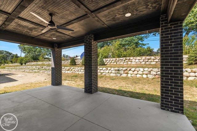 3515 Forster Lane, Shelby Twp, MI 48316