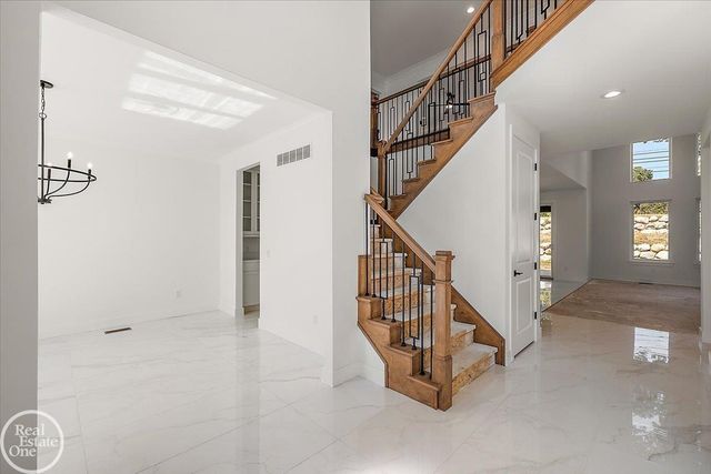 3515 Forster Lane, Shelby Twp, MI 48316