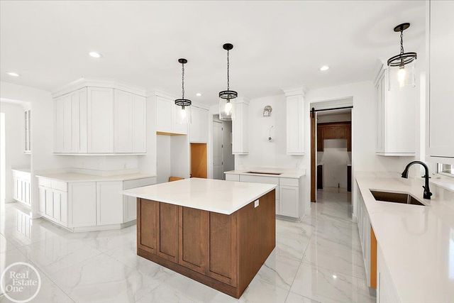 3515 Forster Lane, Shelby Twp, MI 48316