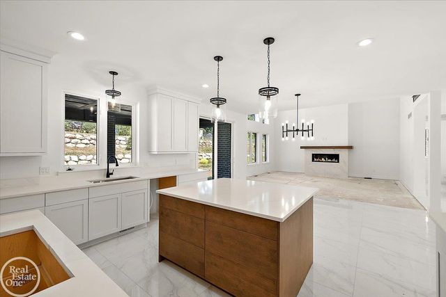 3515 Forster Lane, Shelby Twp, MI 48316