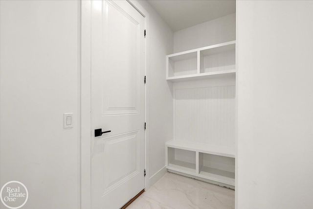 3515 Forster Lane, Shelby Twp, MI 48316