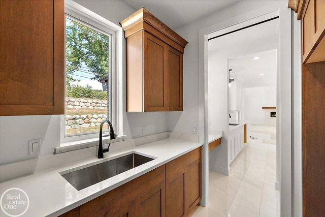 3515 Forster Lane, Shelby Twp, MI 48316