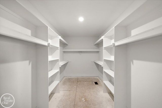 3515 Forster Lane, Shelby Twp, MI 48316