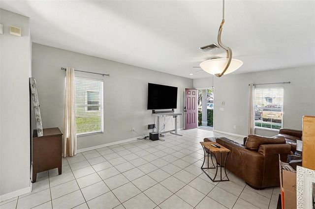 5860 FISHHAWK RIDGE DRIVE, Lithia, FL 33547