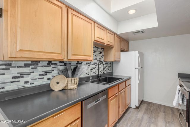 455 W Kelso St Apt 239, Tucson, AZ 85705