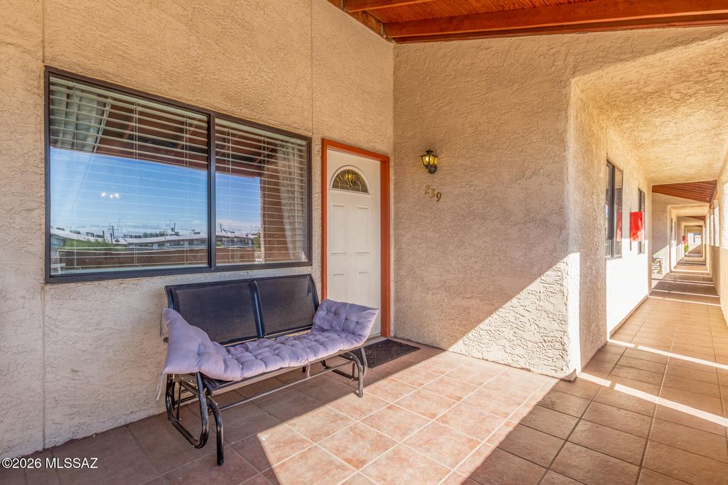 455 W Kelso St Apt 239, Tucson, AZ 85705