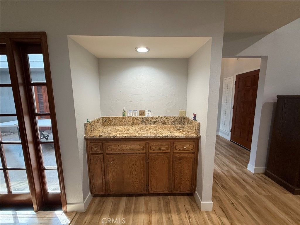 Image 13 of property listing at 1854 Cougar Lane, Clovis, CA 93611