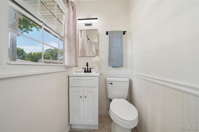 6709 Village Square Drive, Hazelwood, MO 63042