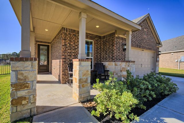 700 Fallen Hemlock Court, Conroe, TX 77304