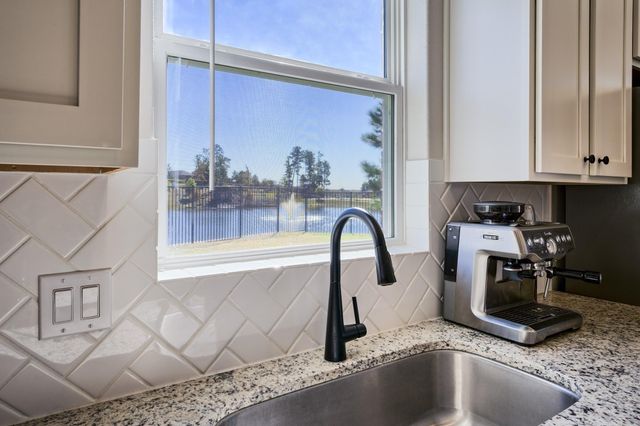 700 Fallen Hemlock Court, Conroe, TX 77304