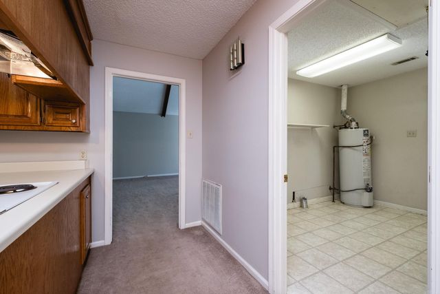 8100 Coleridge Dr, North Little Rock, AR 72116