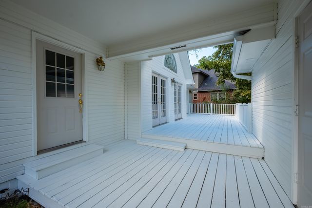 8100 Coleridge Dr, North Little Rock, AR 72116