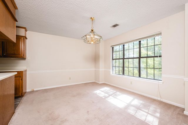 8100 Coleridge Dr, North Little Rock, AR 72116