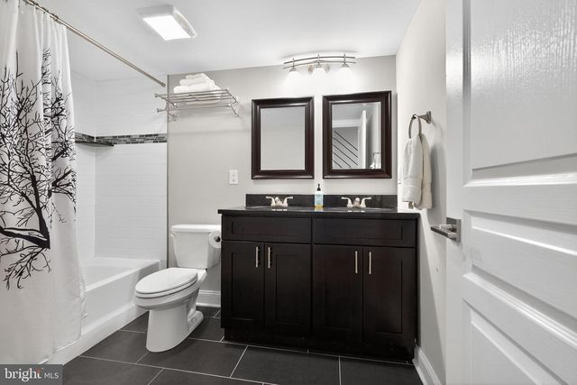 2021 DICKINSON ST, Philadelphia, PA 19146