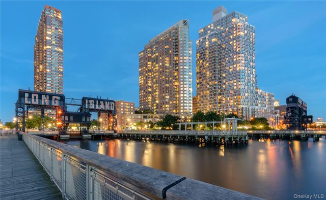 4-74 48th Avenue 30J, Long Island City, NY 11109
