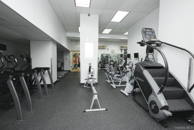 4-74 48th Avenue 30J, Long Island City, NY 11109