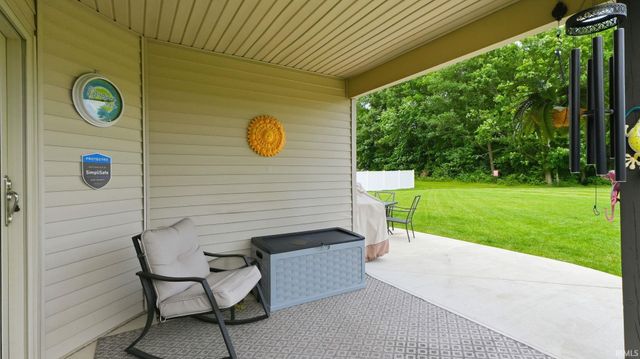 325 Ridge Hill Place, Fort Wayne, IN 46804